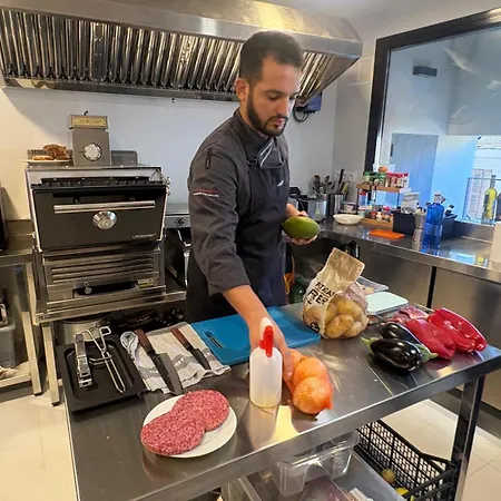 Boutique Restaurante El Algars Hotel *
